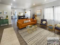 Downtown Classic Home in Historic Albany, Sleeps 24! King Beds AC - Image 5