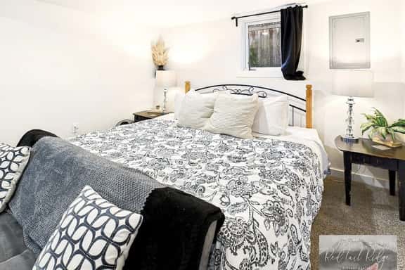 AC*Boutique Apt. Albany dwntn*KING*Queen*Full* 1 bath. PNW - Image 1